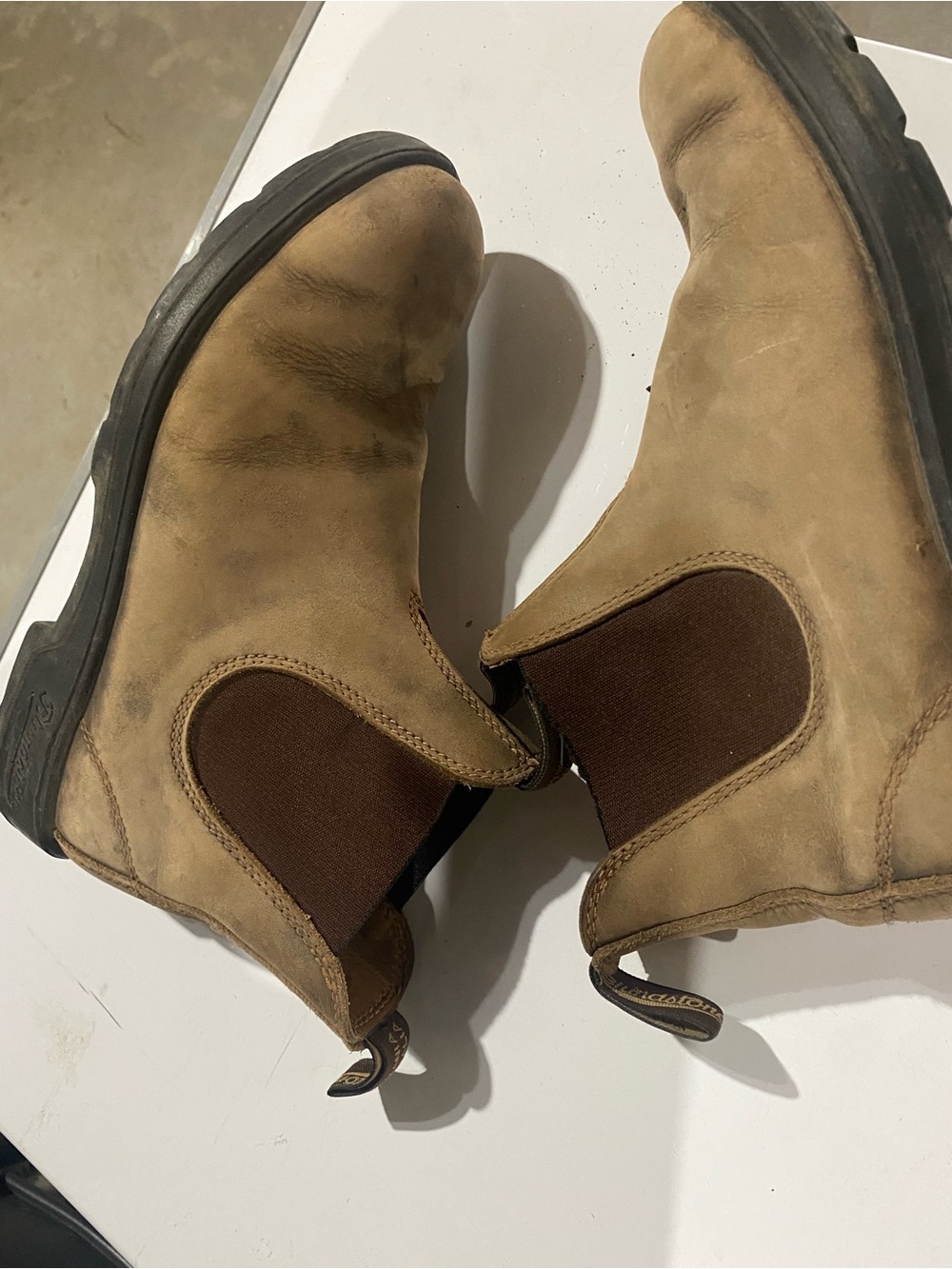 Blundstone Tan Brown Leather Chukka Boots